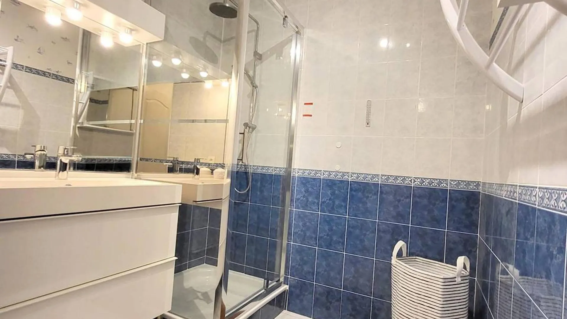 Appartement Six-Fours-les-Plages, 3 pièces, 4 personnes - FR-1-316-230 Appartamento Six-Fours-les-Plages